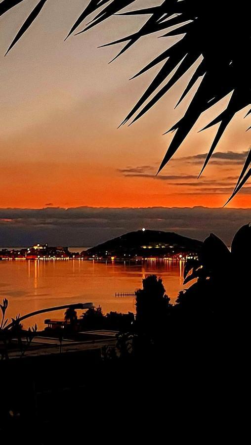 Nomad B&B Gaeta Ngoại thất bức ảnh